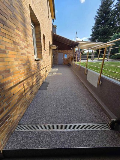 Steinteppich Hausweg Anthrazit